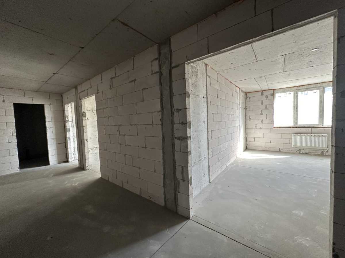 Продажа 2-комнатной квартиры 75 м², Михаила Максимовича ул., 32Б