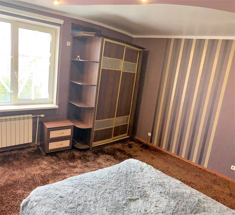 Продажа 3-комнатной квартиры 96 м², Степана Руданского ул., 4-6