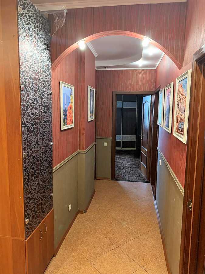 Продажа 3-комнатной квартиры 96 м², Степана Руданского ул., 4-6