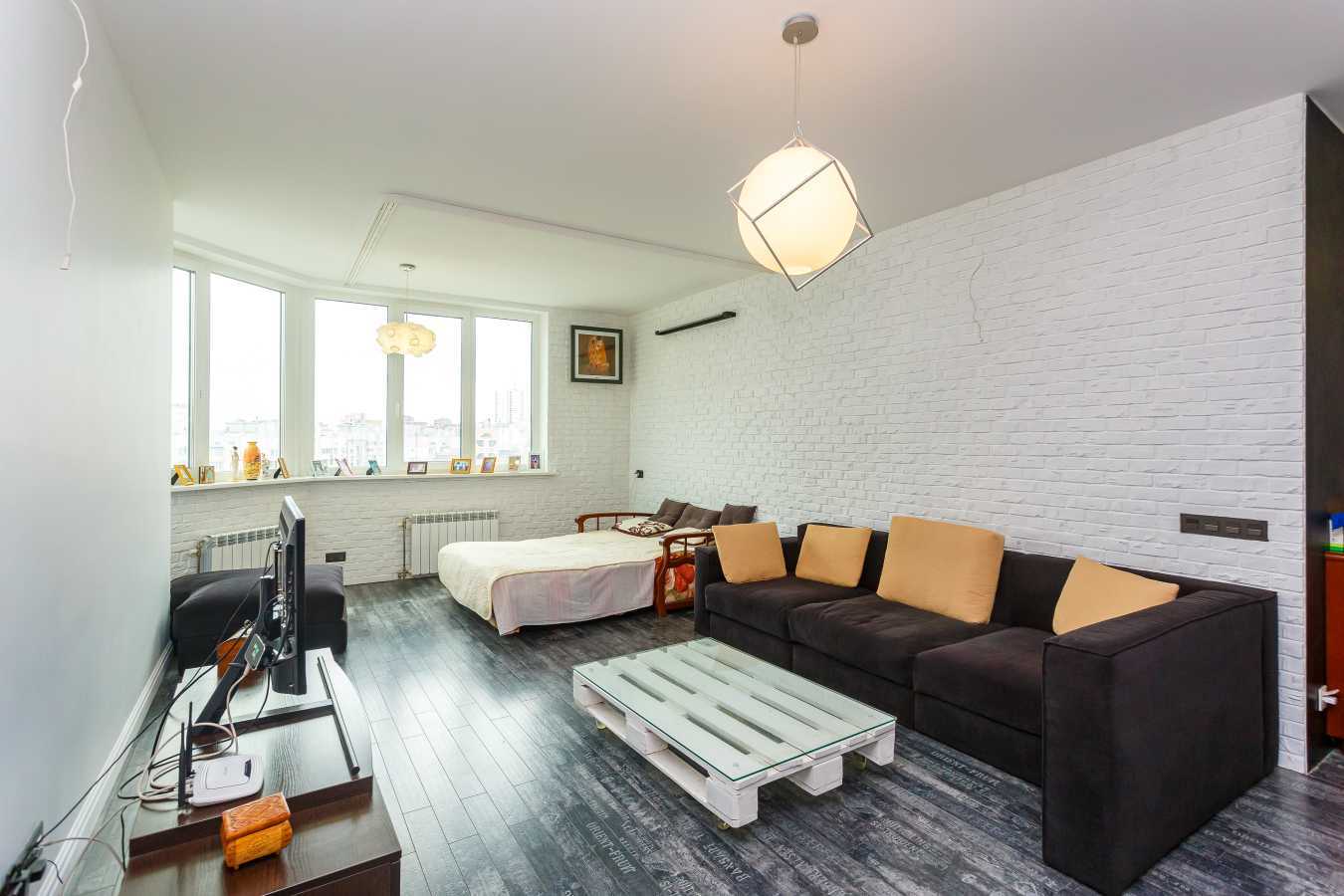 Продаж 1-кімнатної квартири 53 м², Анни Ахматової вул., 32/18