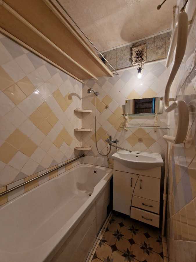 Продажа 3-комнатной квартиры 61.6 м², Михаила Грушевского бул., 10