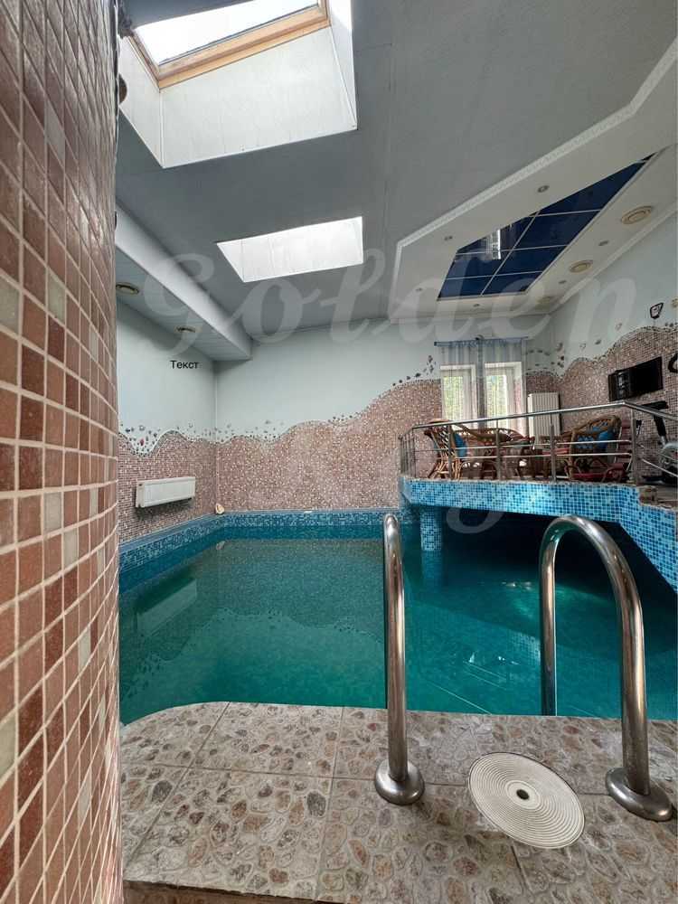 Продажа коттеджа 406 м², 65-я Садовая ул.