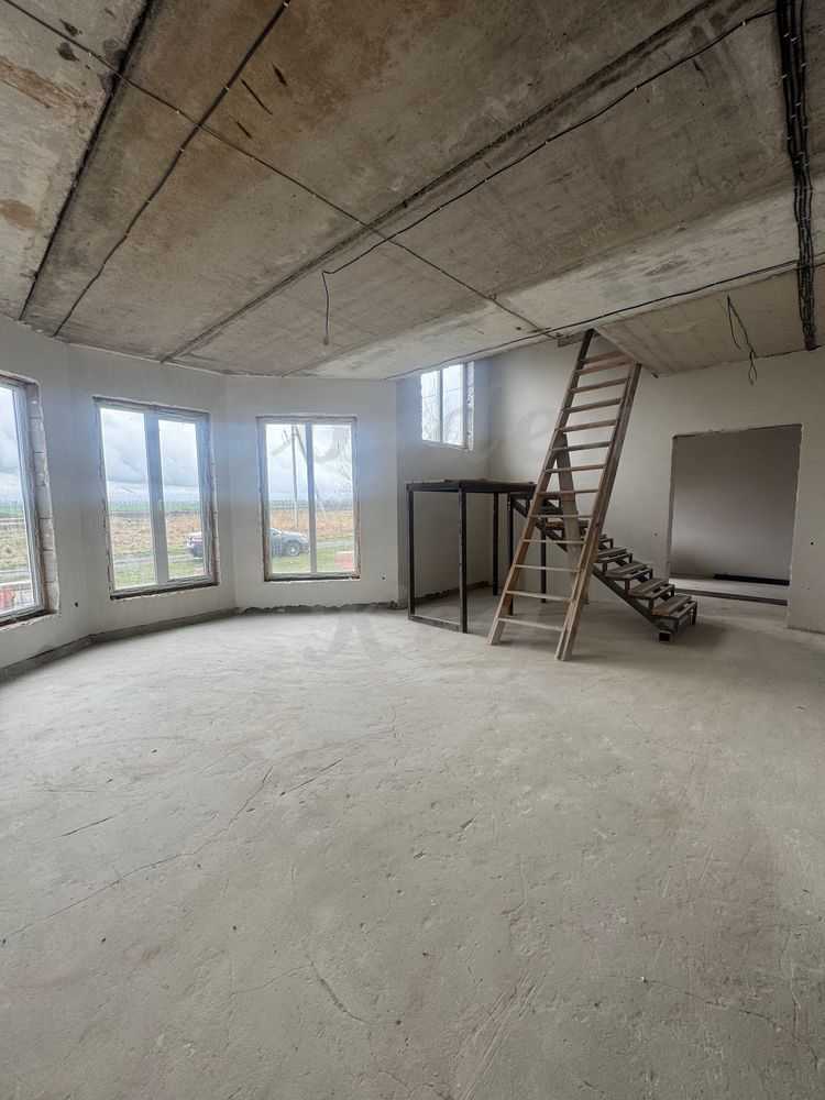 Продажа дома 205 м², Недождія Ю.П.