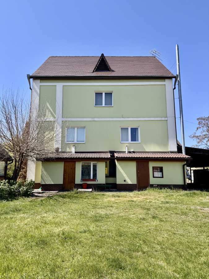Продажа дома 298.4 м², Озерна