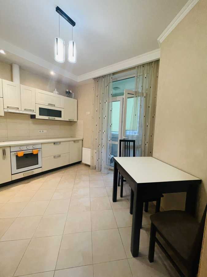 Оренда 1-кімнатної квартири 42 м², Вишгородська вул., 45/4