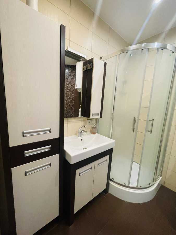 Оренда 1-кімнатної квартири 42 м², Вишгородська вул., 45/4