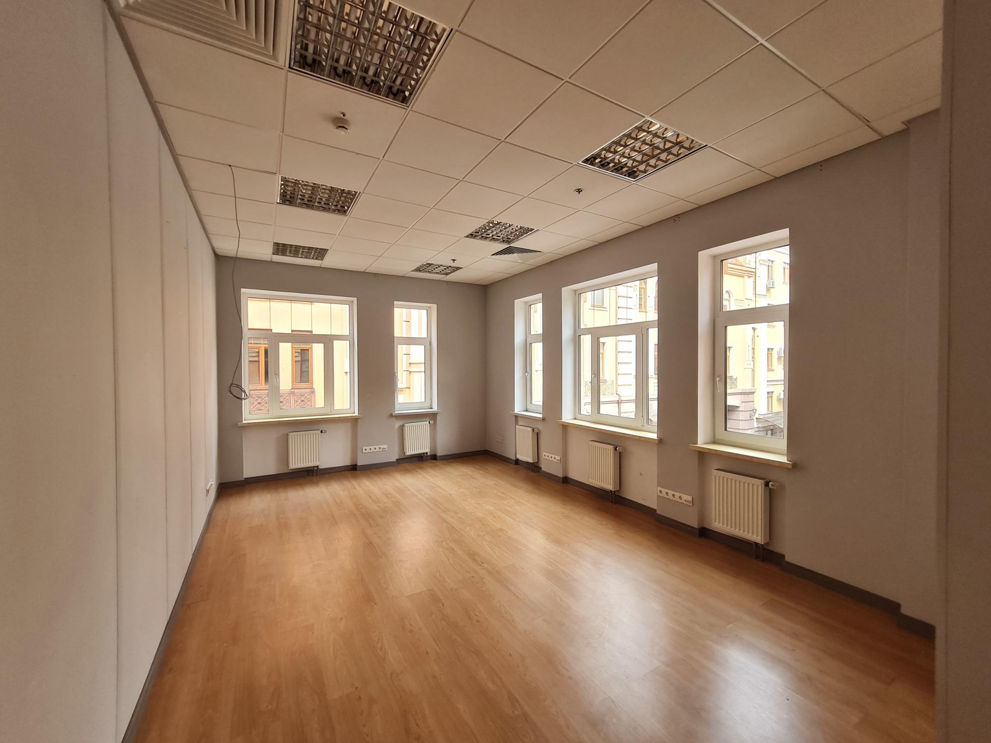 Аренда офиса 550 м², Верхний Вал ул., 4В