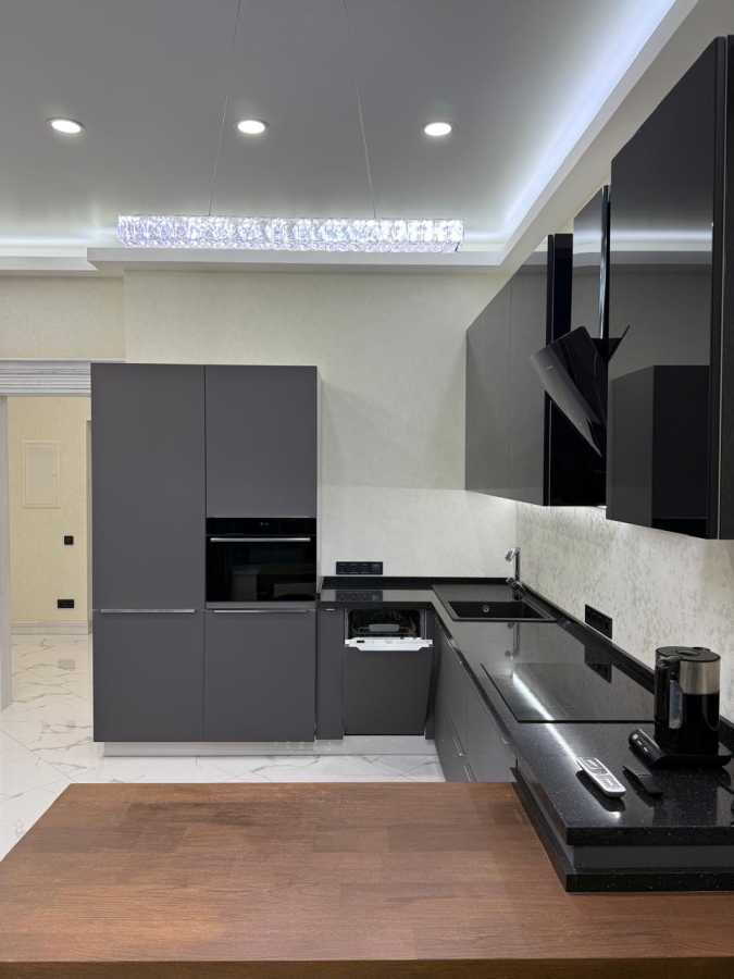 Продаж 2-кімнатної квартири 57 м², Трускавецька вул., 4Б