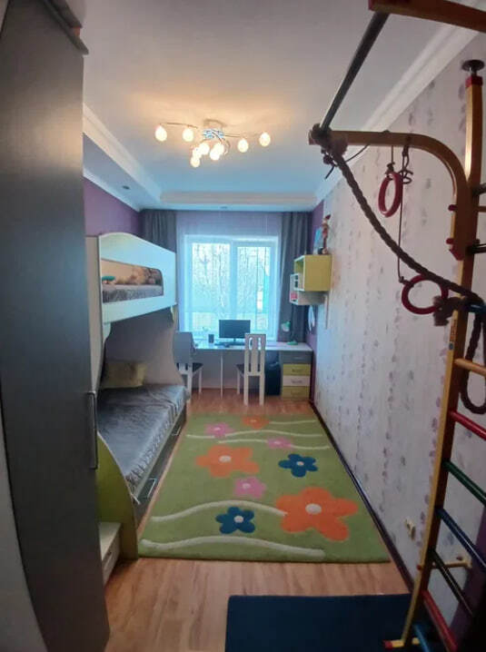 Продажа 2-комнатной квартиры 69 м²