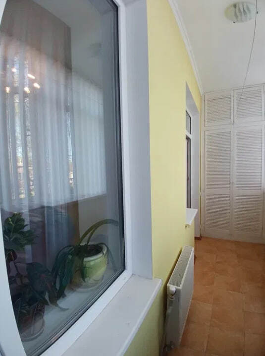 Продажа 2-комнатной квартиры 69 м²