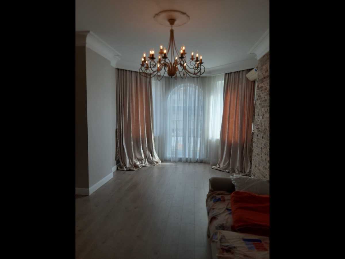 Продажа 2-комнатной квартиры 86 м², Полтавская ул., 10