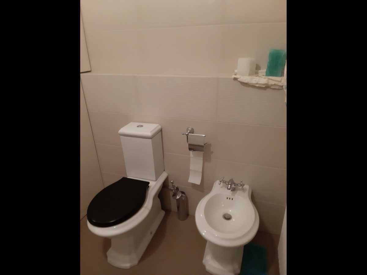 Продажа 2-комнатной квартиры 86 м², Полтавская ул., 10