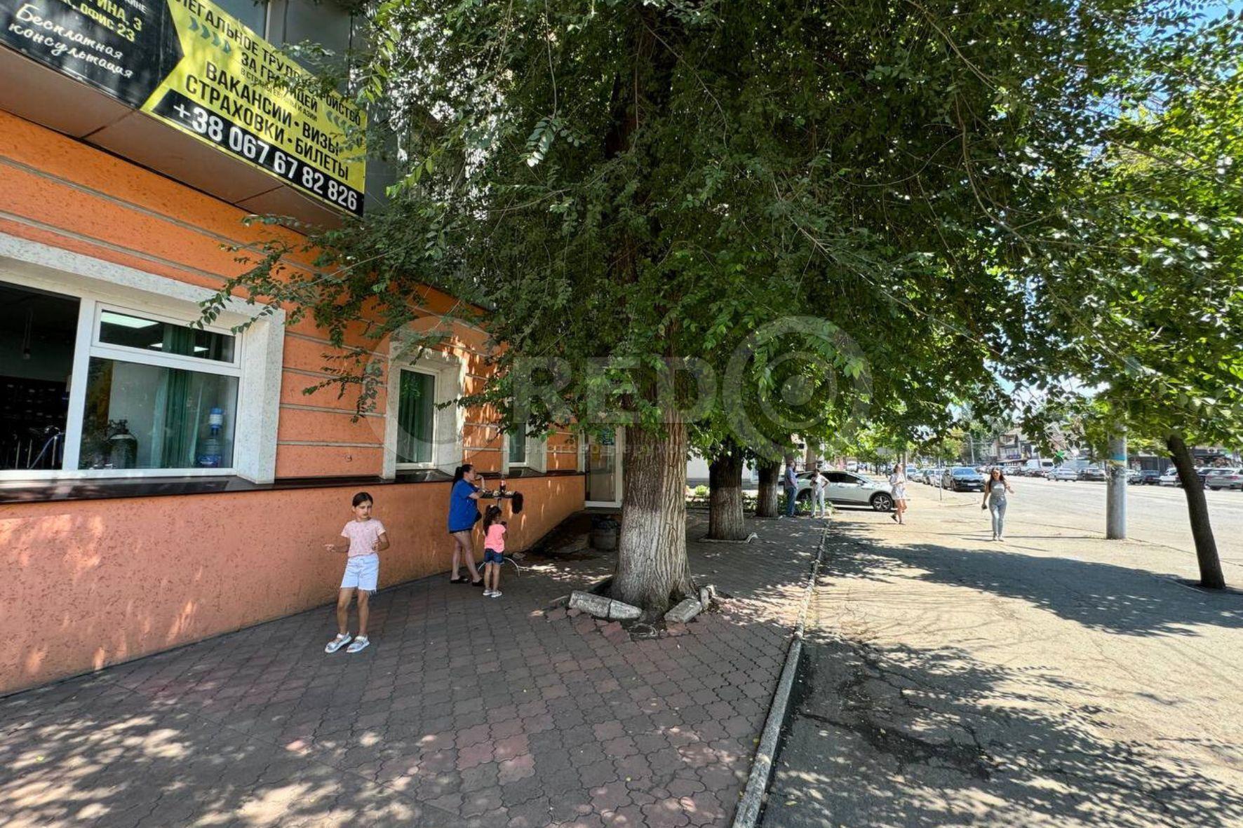 Оренда торговельного приміщення 103 м², Гагаріна просп.