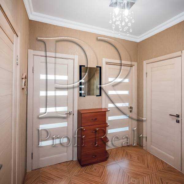 Продаж 2-кімнатної квартири 62 м², Регенераторна вул., 4к2