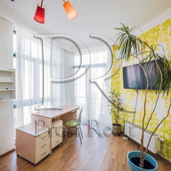 Продаж 2-кімнатної квартири 62 м², Регенераторна вул., 4к2