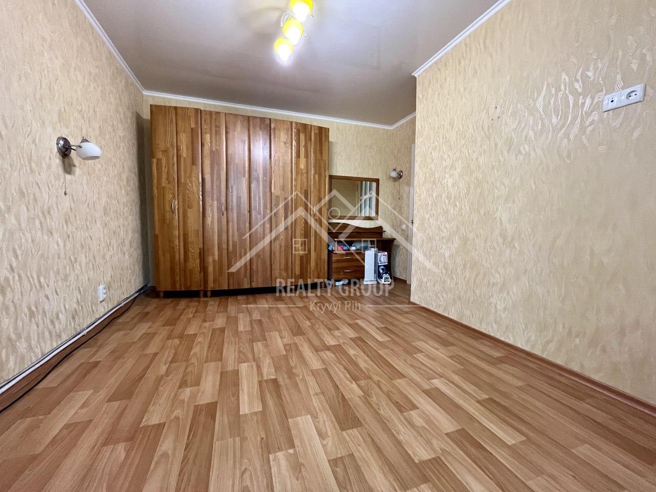 Продаж 3-кімнатної квартири 61 м², Кропивницького вул., 95
