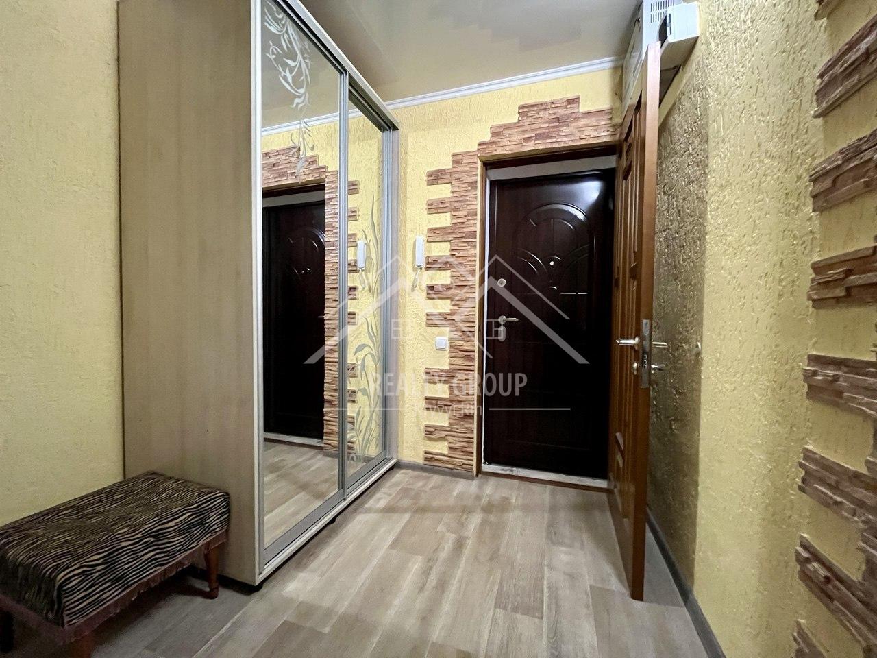 Продаж 3-кімнатної квартири 61 м², Кропивницького вул., 95