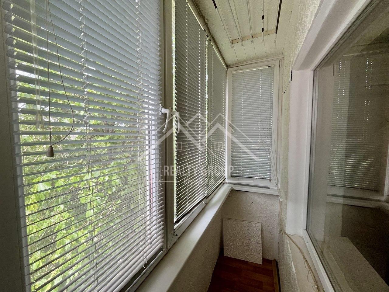 Продаж 3-кімнатної квартири 61 м², Кропивницького вул., 95