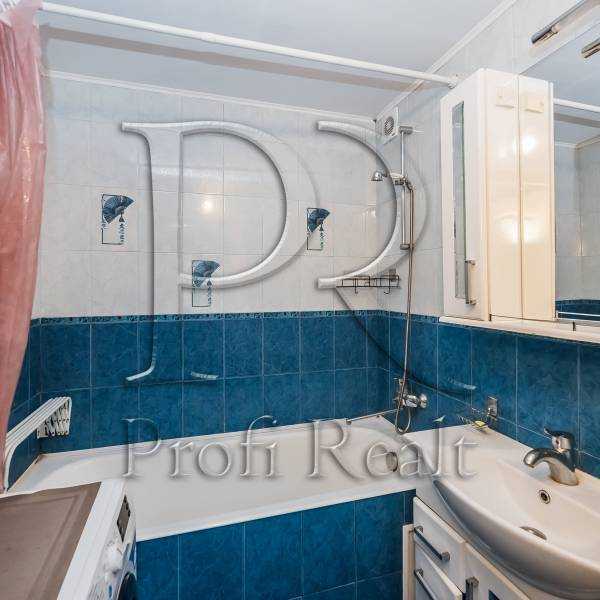 Продажа 3-комнатной квартиры 72 м², Харьковское шоссе, 148