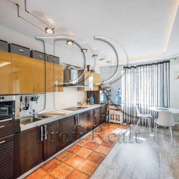 Продажа 1-комнатной квартиры 50 м², Вишняковская ул., 9