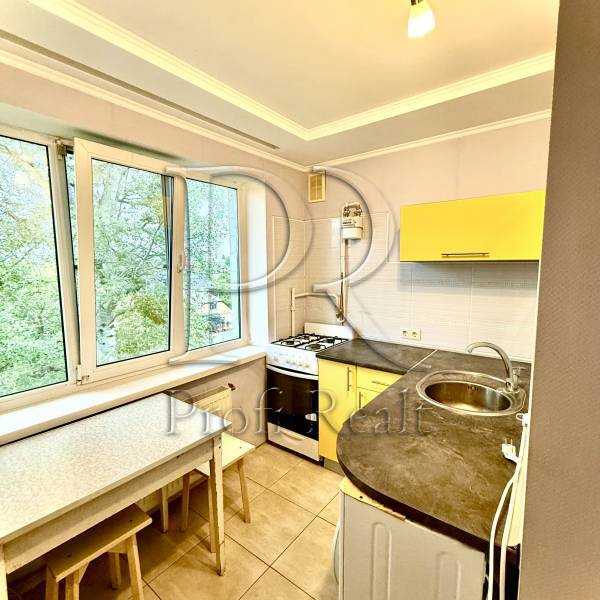 Продаж 1-кімнатної квартири 29 м², Саратовська вулиця, 6/42