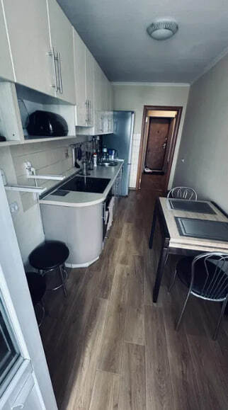Продаж 1-кімнатної квартири 38.6 м², Харківська вул.