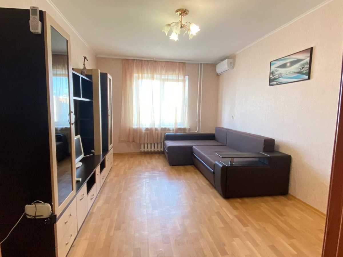 Оренда 1-кімнатної квартири 43 м², Костянтина Данькевича вул., 8