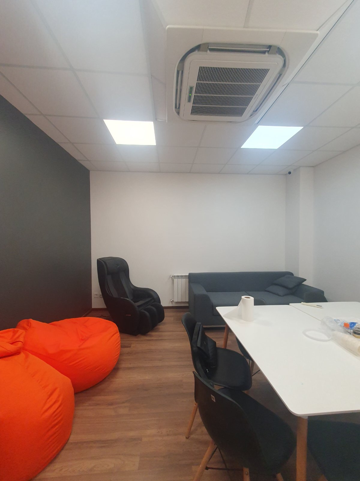 Аренда офиса 218 м², Константиновская ул., 75