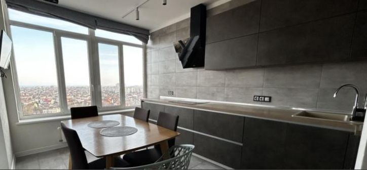 Продажа 3-комнатной квартиры 96000 м², Жаботинского ул.