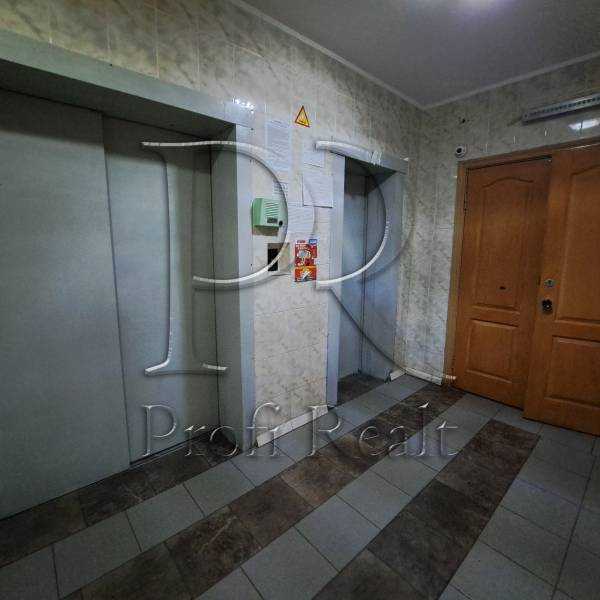 Продажа 3-комнатной квартиры 104 м², Петра Григоренко просп., 36А