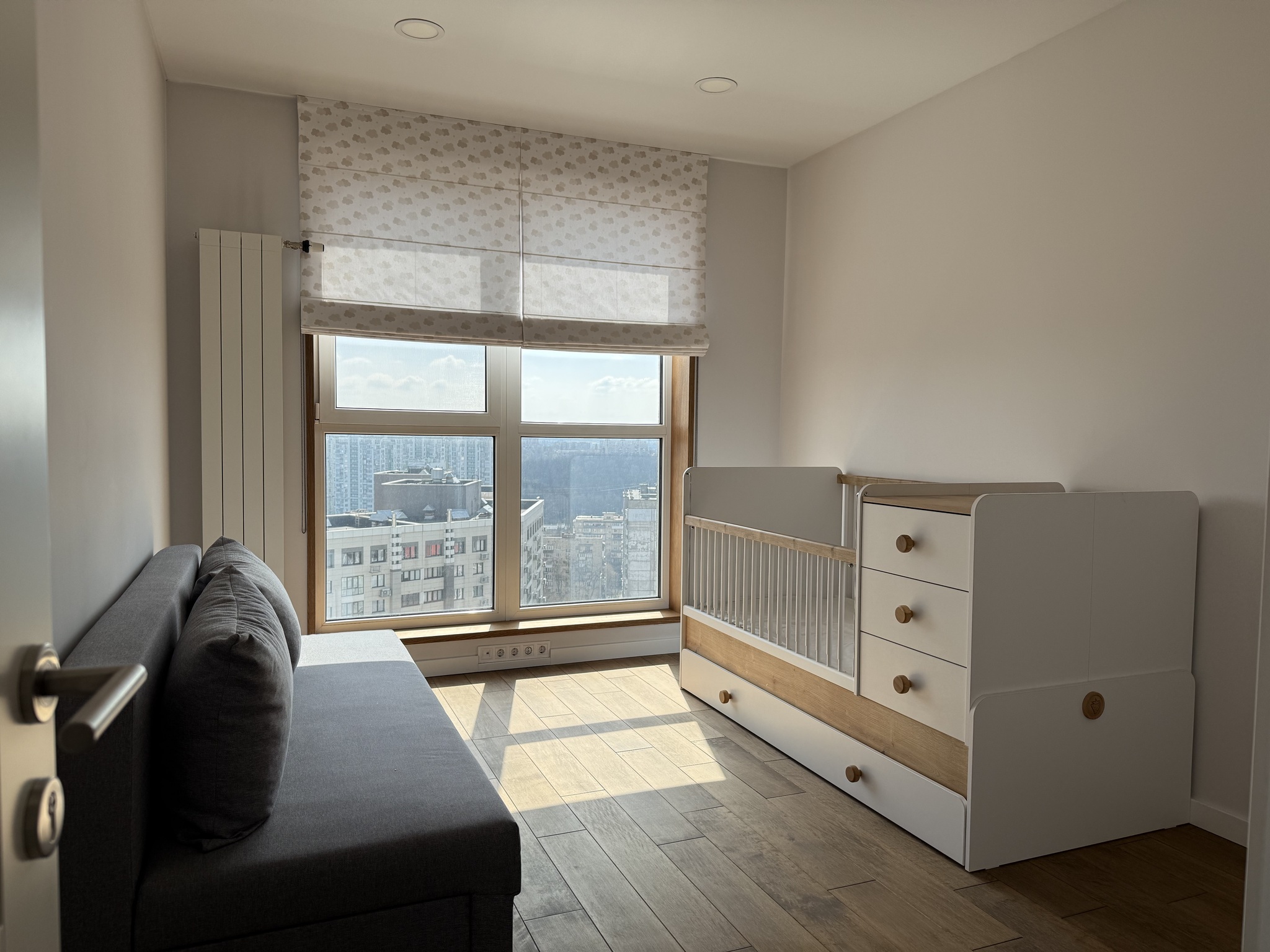 Аренда 3-комнатной квартиры 90 м², Богдановская ул., 7Б