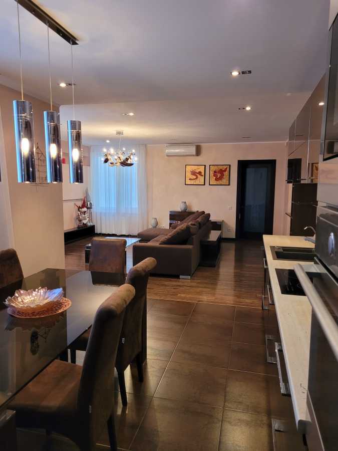 Оренда 2-кімнатної квартири 85 м², Валерія Лобановського просп., 6Д