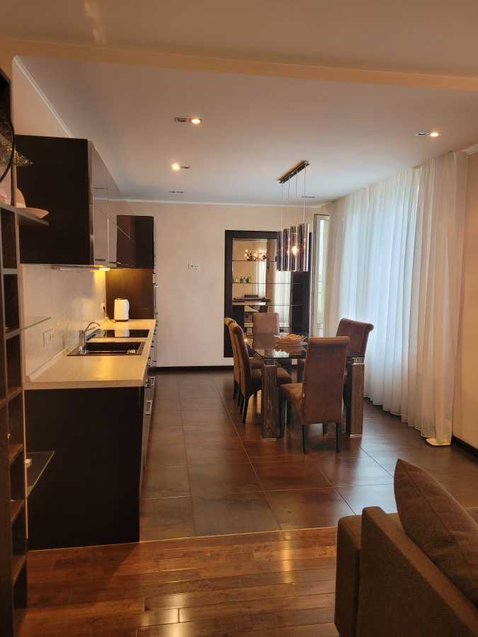 Оренда 2-кімнатної квартири 85 м², Валерія Лобановського просп., 6Д