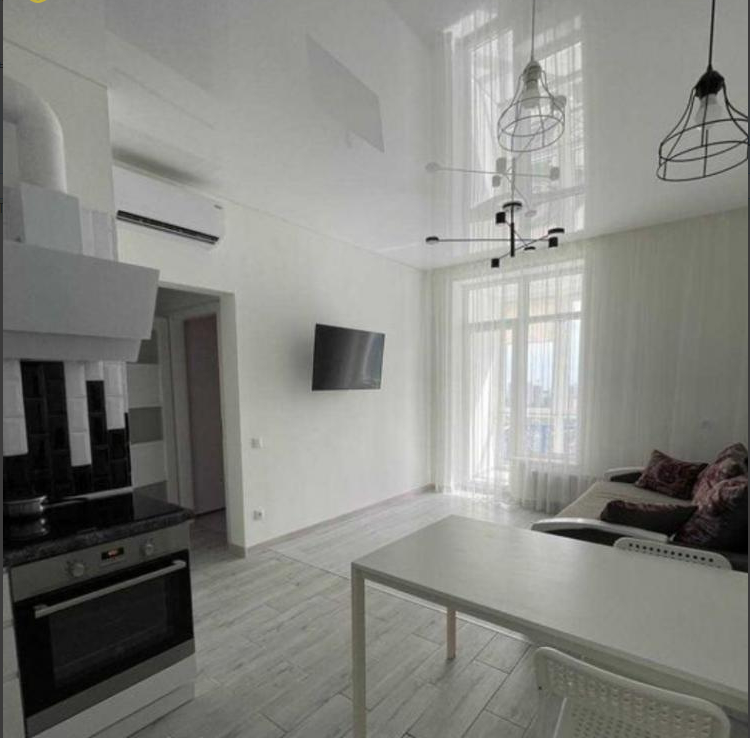 Продаж 1-кімнатної квартири 44 м², Толбухина вул.