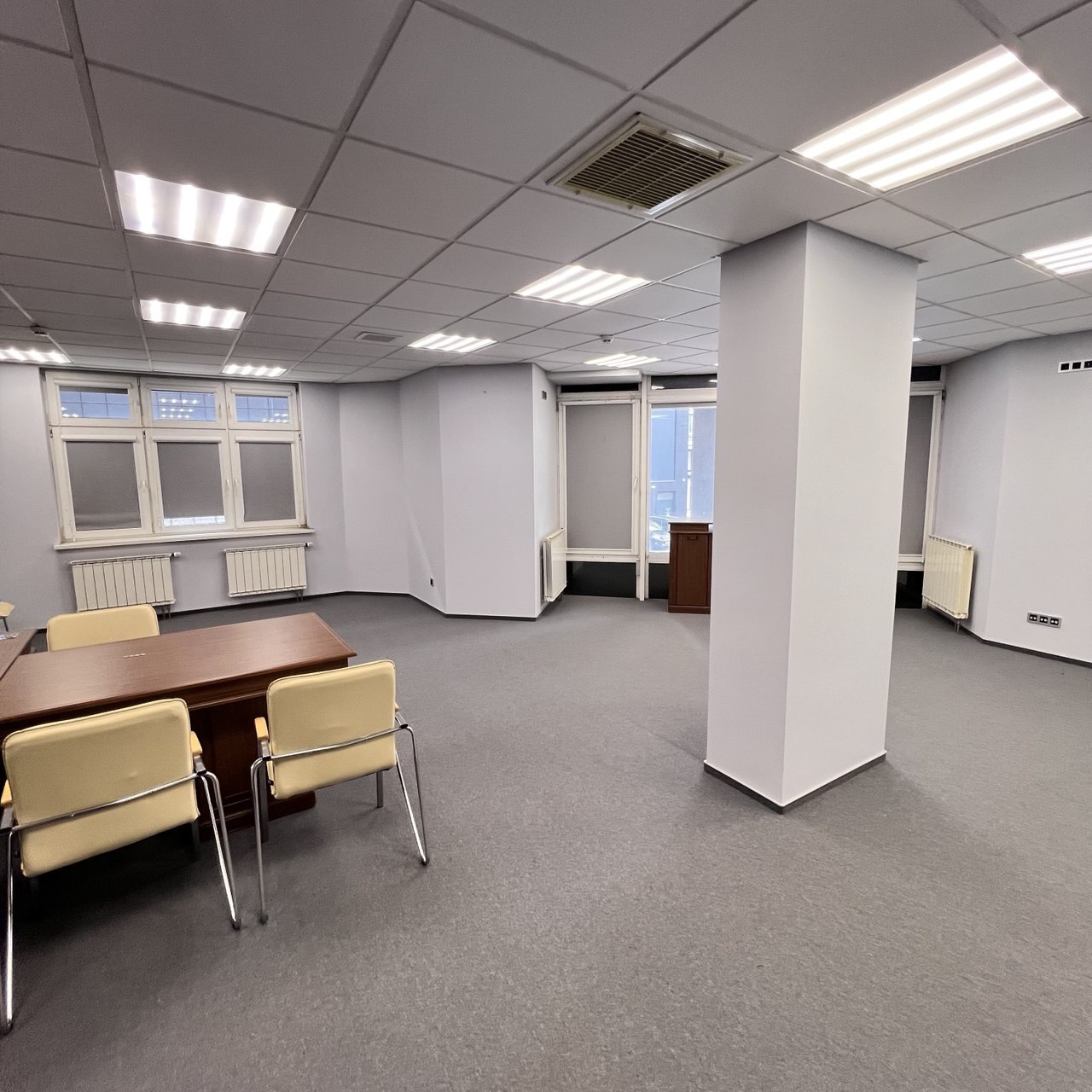 Оренда офісу 300 м², Маршала Тимошенка вул., 21