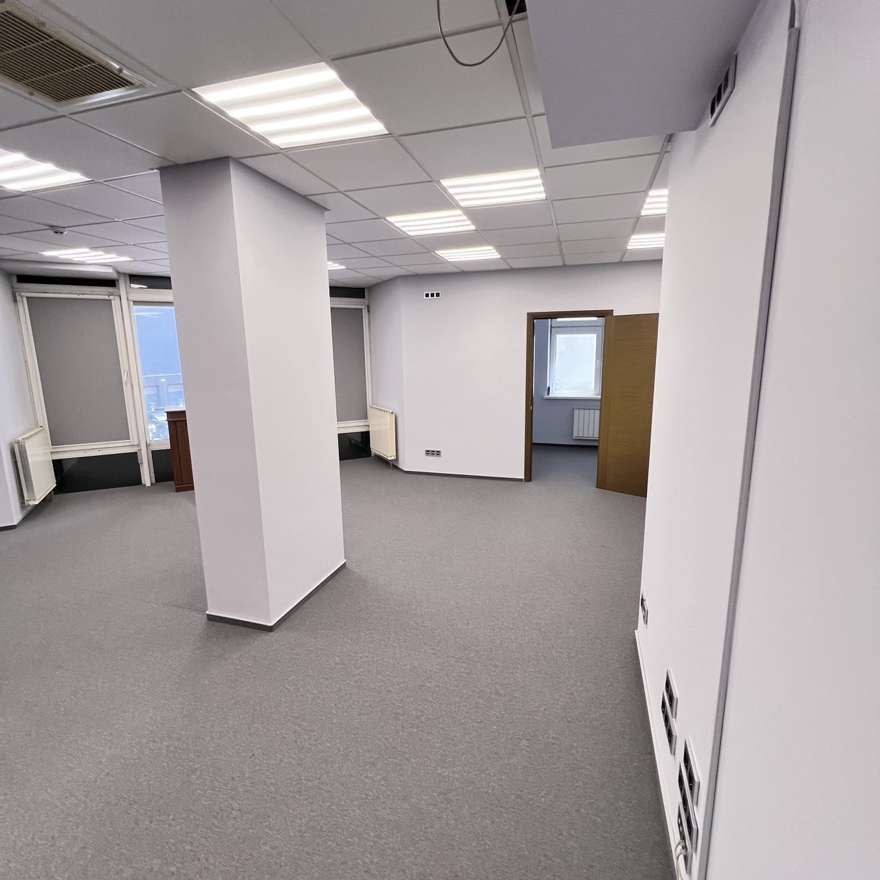 Оренда офісу 300 м², Маршала Тимошенка вул., 21