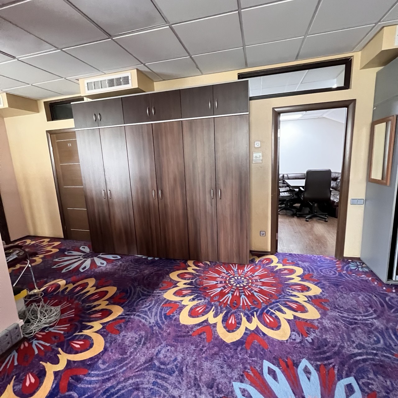 Оренда офісу 300 м², Маршала Тимошенка вул., 21