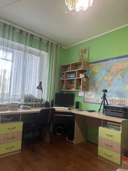 Продажа 2-комнатной квартиры 52 м², Героев Крут ул.
