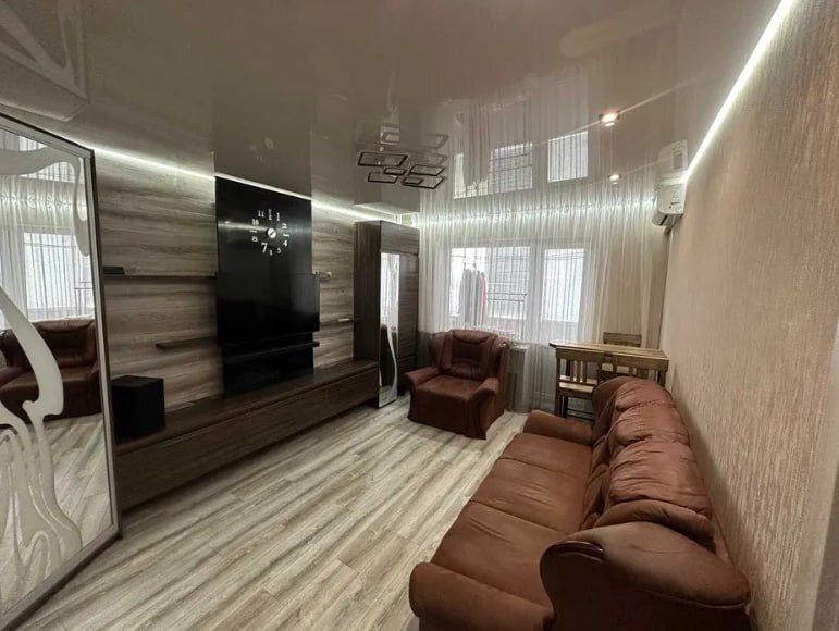 Продажа 2-комнатной квартиры 52 м², Героев Крут ул.