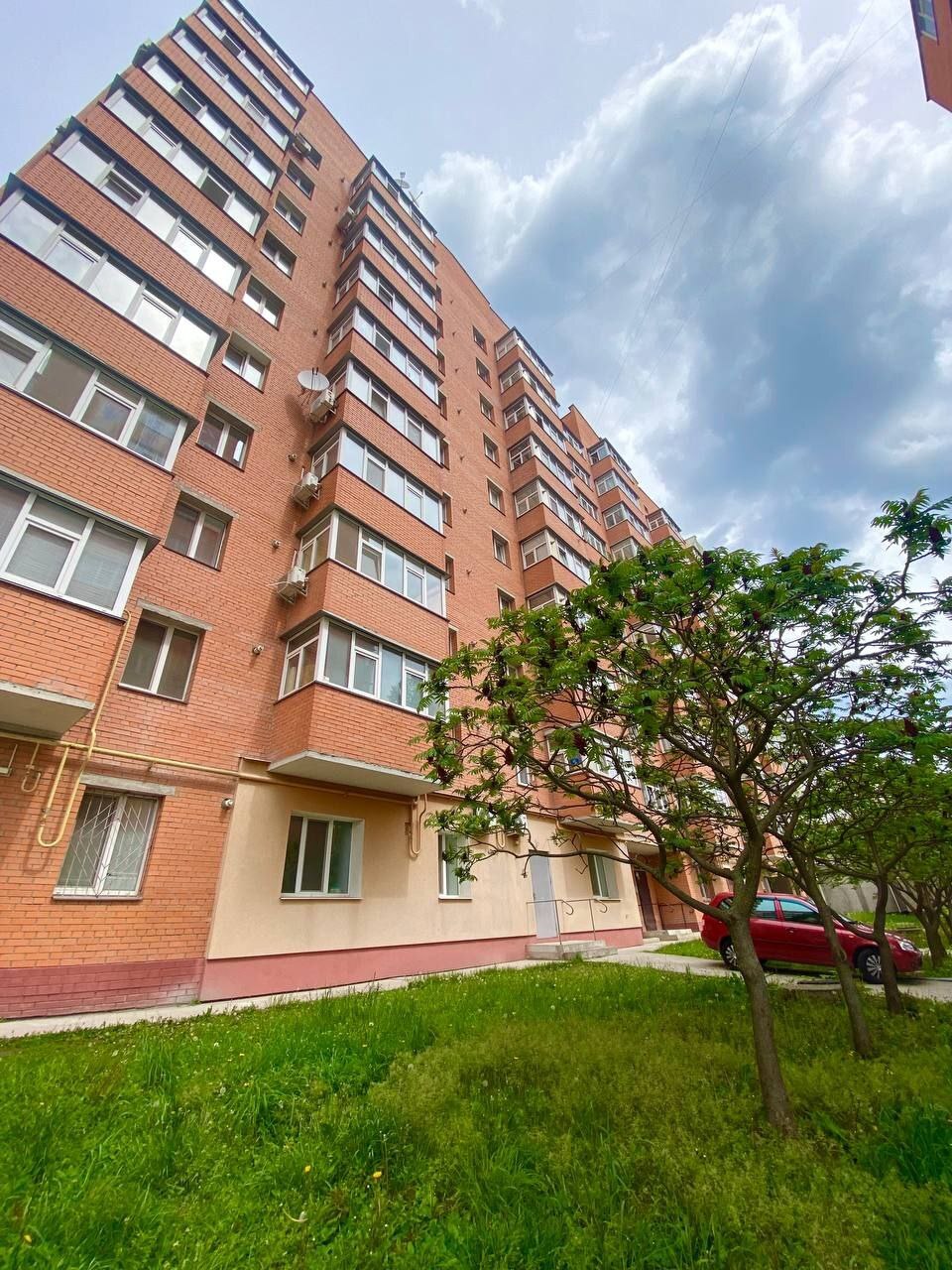 Продажа 1-комнатной квартиры 42 м², Новоместинская ул.