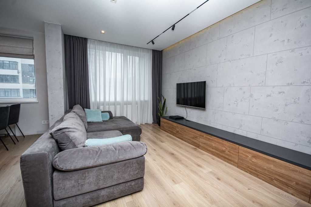 Продаж 3-кімнатної квартири 105 м², Правди просп., 43А