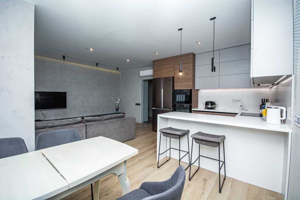 Продаж 3-кімнатної квартири 105 м², Правди просп., 43А