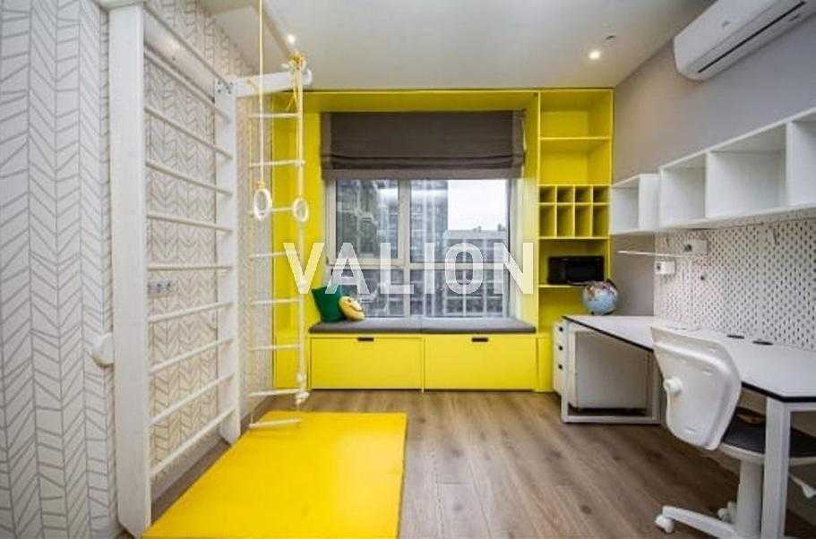 Продаж 3-кімнатної квартири 105 м², Правди просп., 43А
