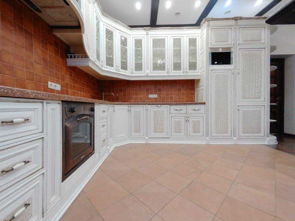 Оренда 3-кімнатної квартири 135 м², Саксаганського вул., 121