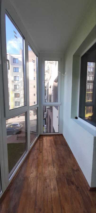 Продажа 1-комнатной квартиры 37 м², Стеценко ул., 75