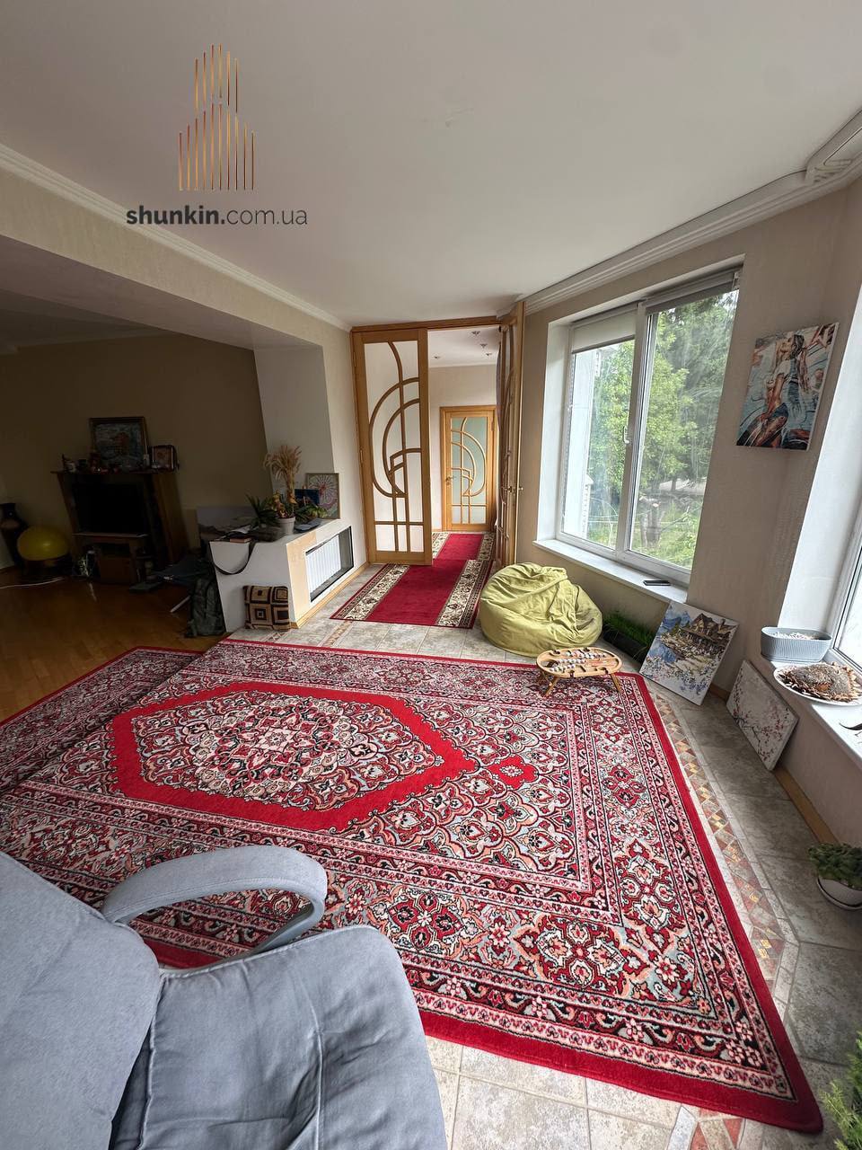 Продаж 5-кімнатної квартири 190 м²
