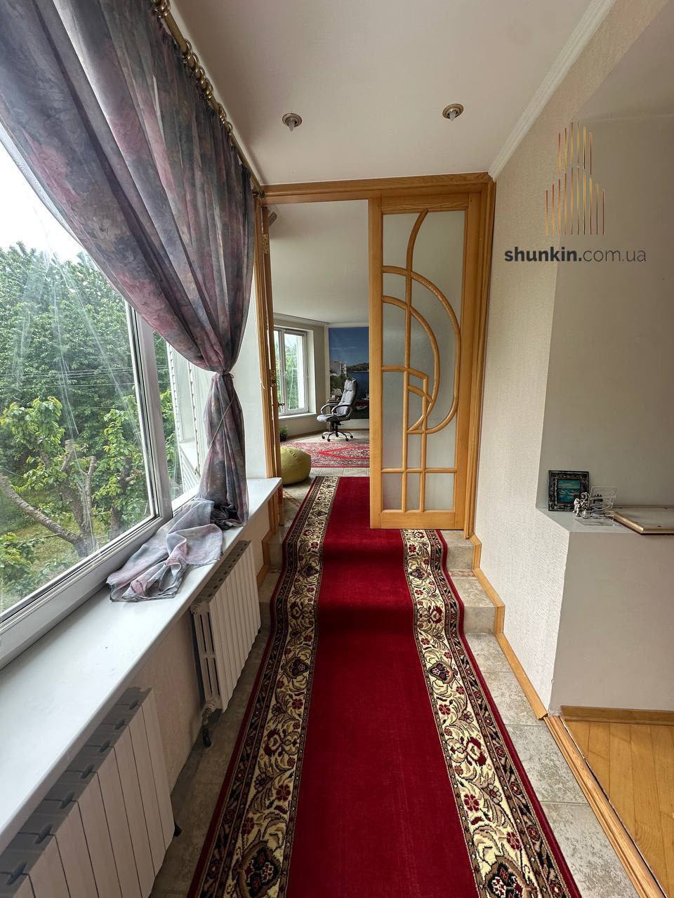 Продаж 5-кімнатної квартири 190 м²