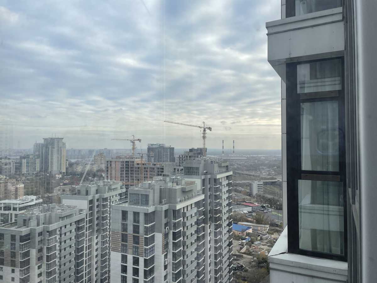 Продаж 1-кімнатної квартири 67 м², Михайла Драгомирова вул., 17