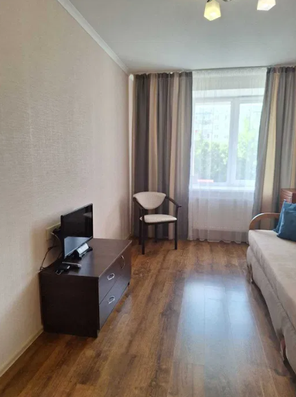 Продажа 2-комнатной квартиры 56.7 м², Данила Галицкого ул.