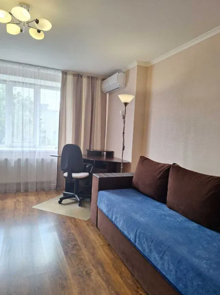 Продажа 2-комнатной квартиры 56.7 м², Данила Галицкого ул.